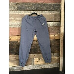 Brandy Melville joggers feature a "Malibu California" logo